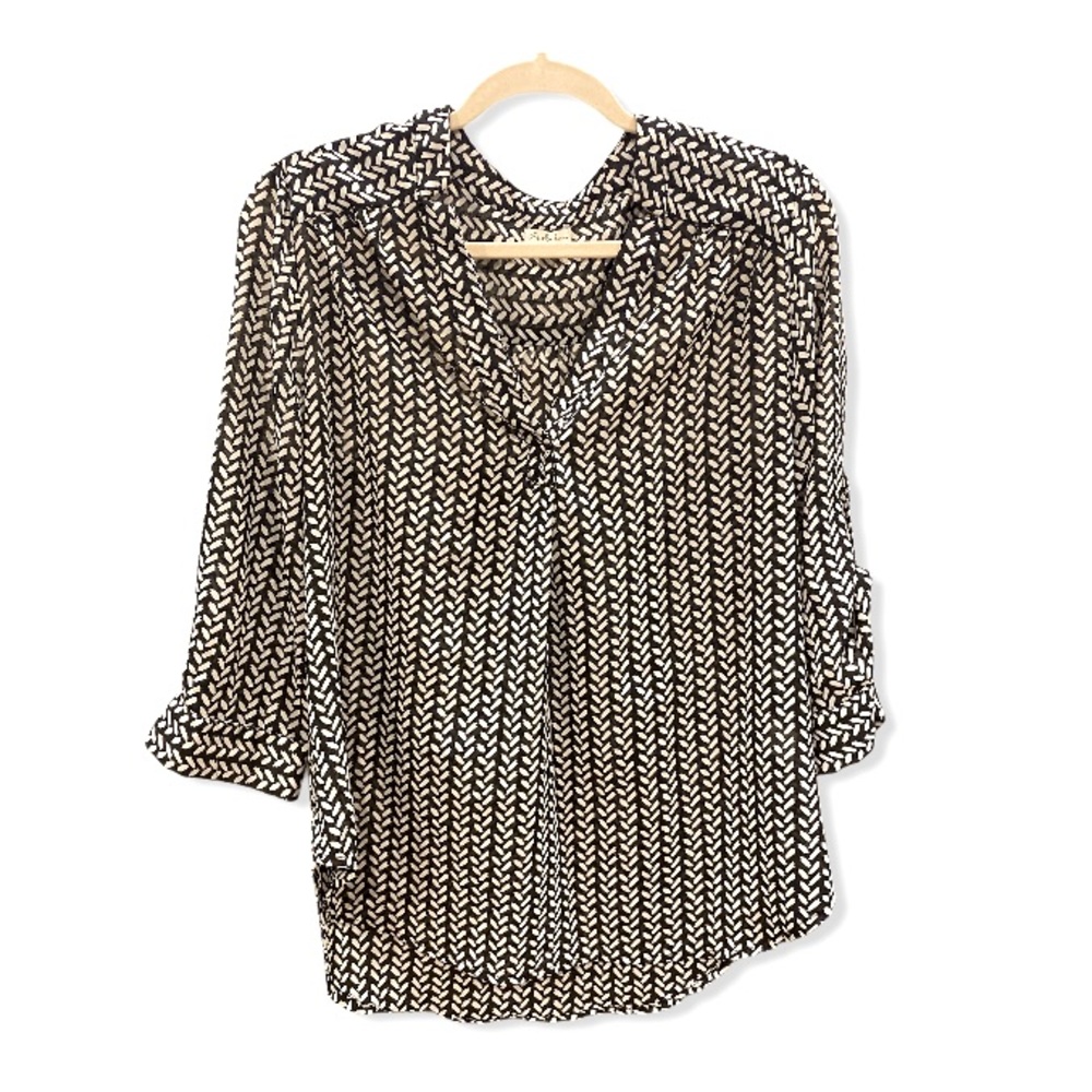 Antilia Femme Semi Sheer 3/4 sleeve Blouse